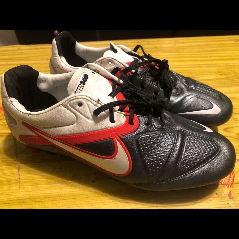 nike ctr350 maestri ii